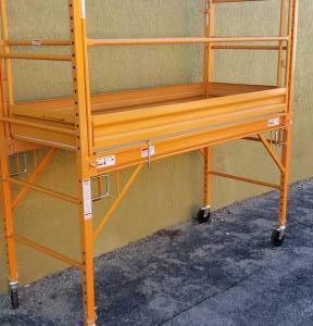 ALL PURPOSE UNIT WITH WHEELS - Wheel