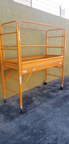 ALL PURPOSE UNIT WITH WHEELS - Wheel